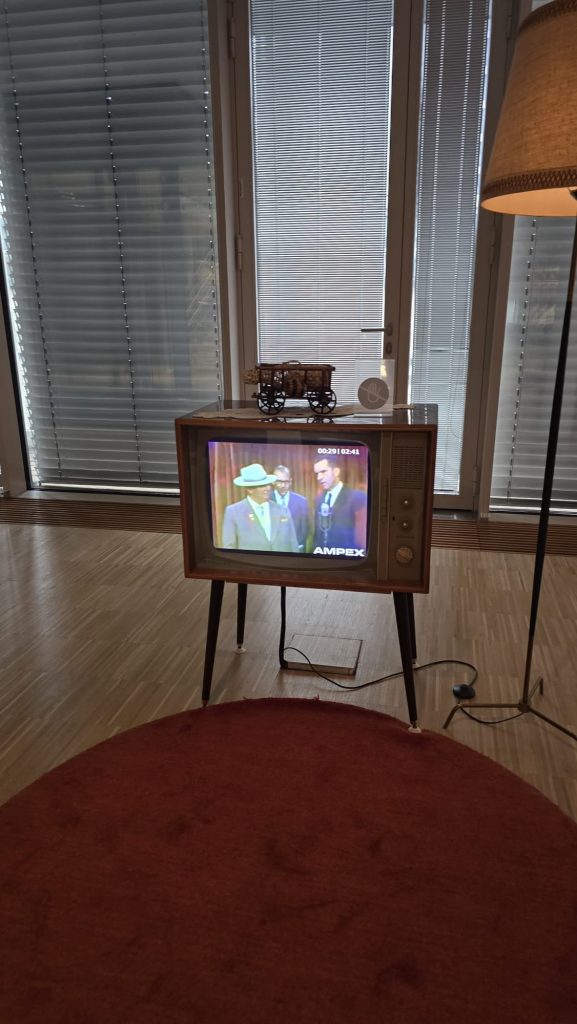 WhatsApp-Image-2025-03-06-at-10.32.12-3-577x1024-1 EU Institutions